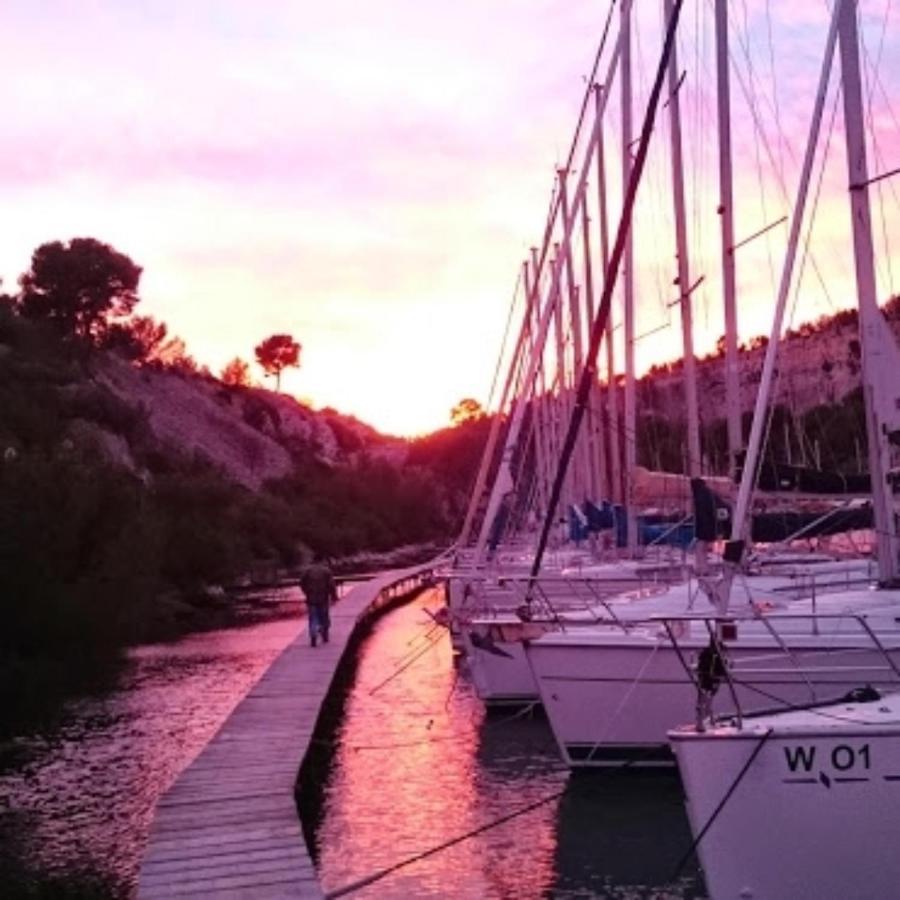 Chambre D'Hotes Le Secadou La Ciotat Exteriér fotografie